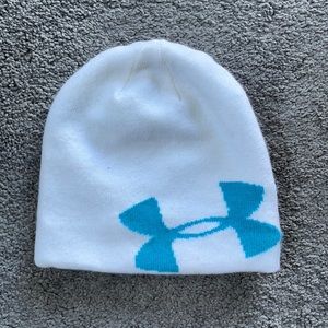 Women’s Under Armour Winter Beanie Hat Reversible